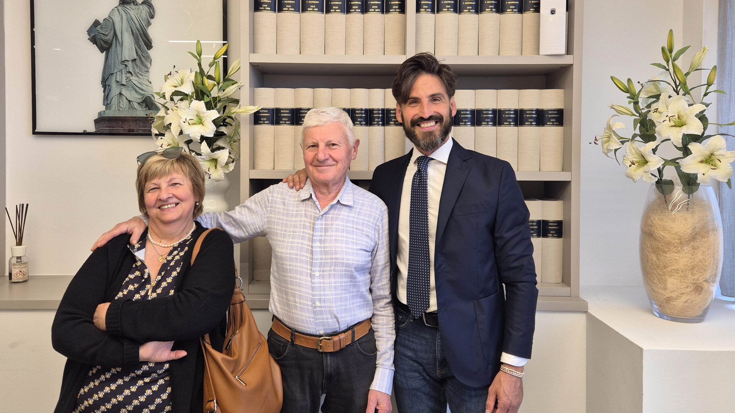 Clienti soddisfatti per intermediazione Emanuele Vallone Agente immobiliare Modena Cattolica Gabicce (34)