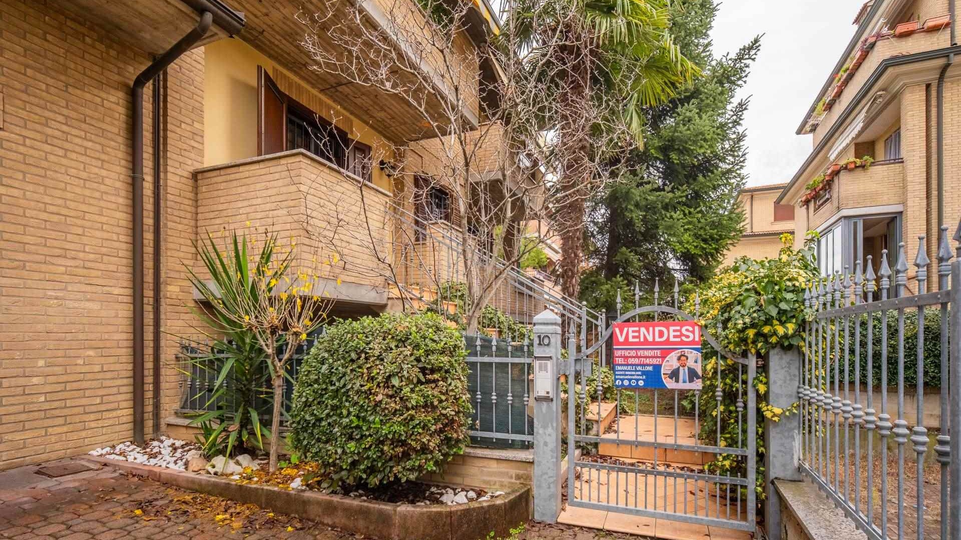 Formigine Emanuele Vallone agente immobiliare Modena